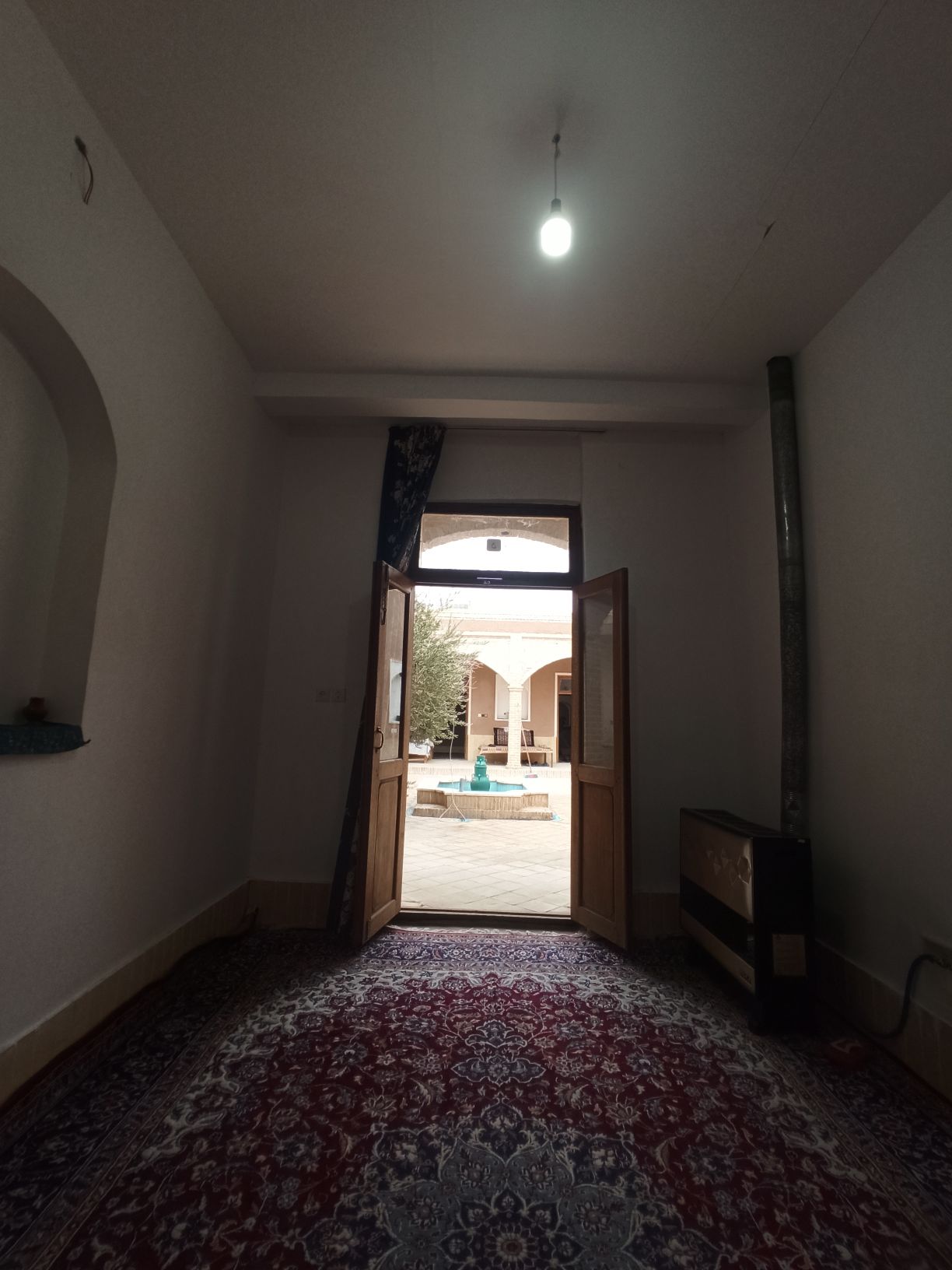 وارن واحد ۱