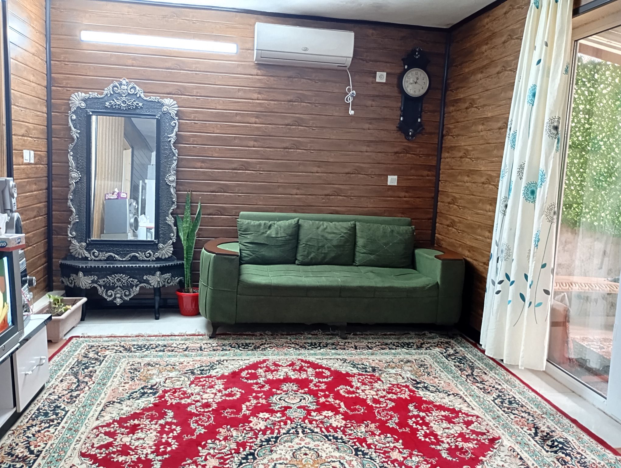 جنگلی جوارم پایین
