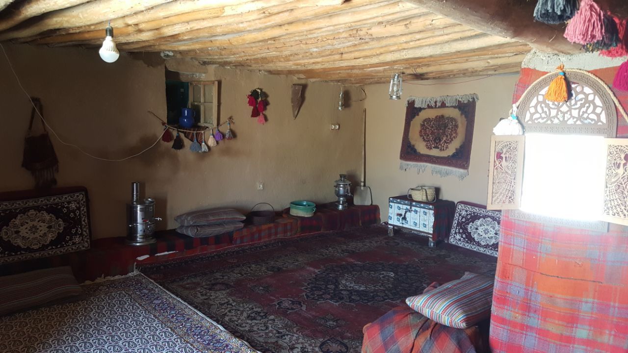 واحد دو روانسر