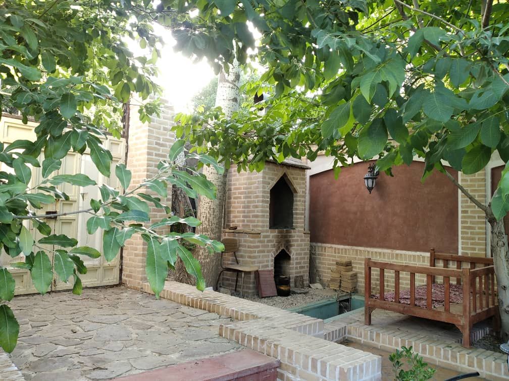 ویلا باغ نیاسر